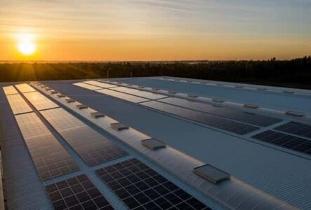 Solar panels that make you think about the benefits of having a solar-powered home