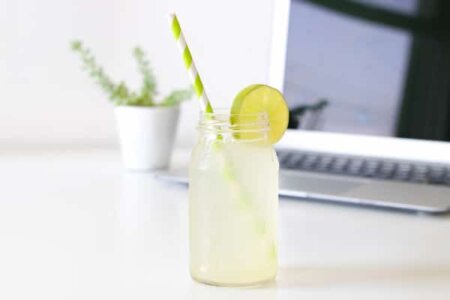 A glass of lemonade